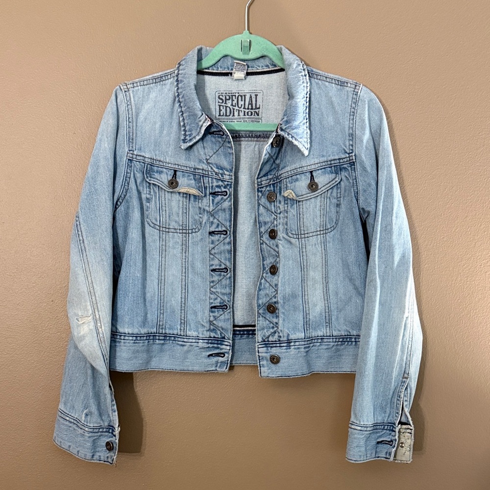 Old Navy Classic Blue Jean Jacket